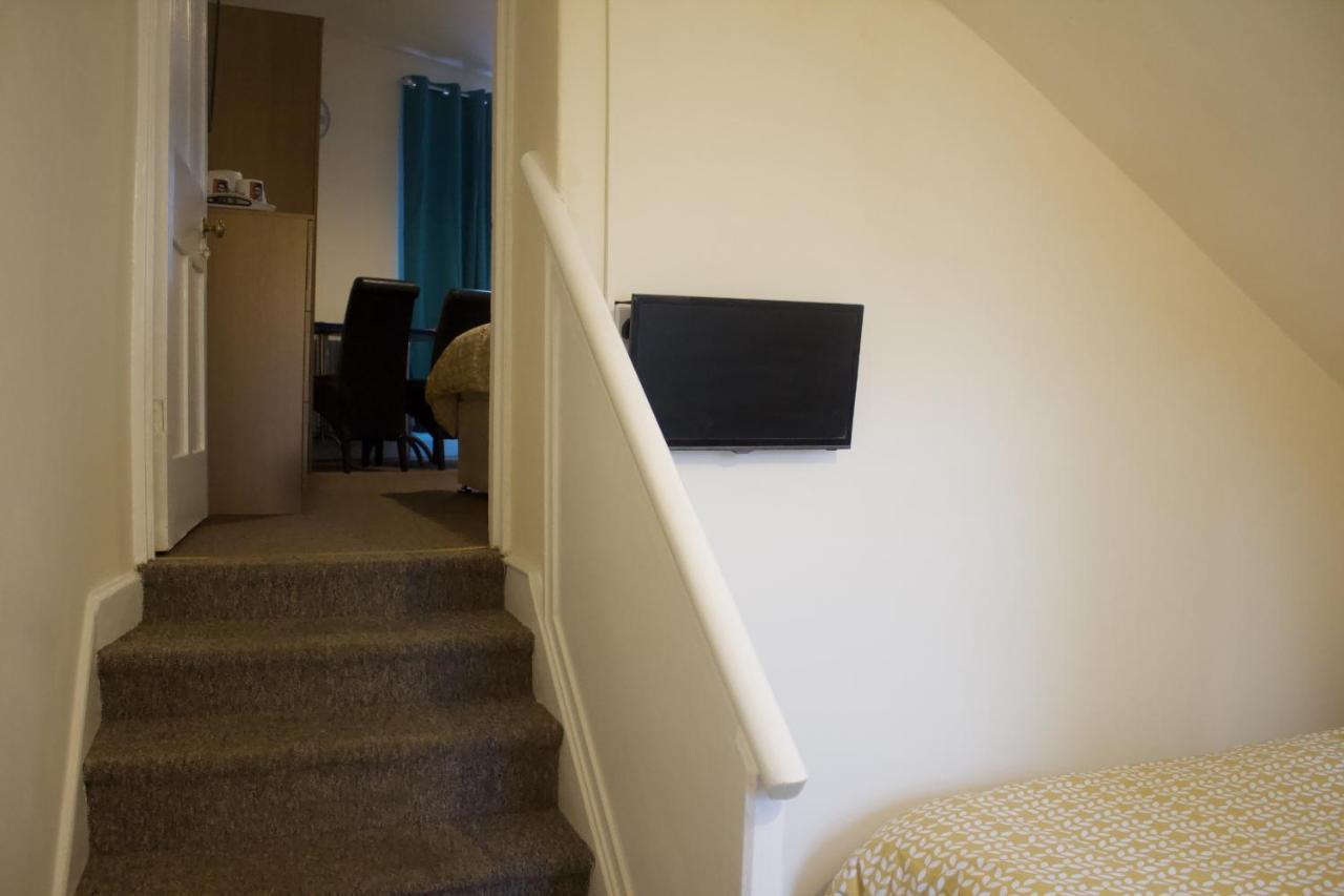 Elm Tree Guest House 3*